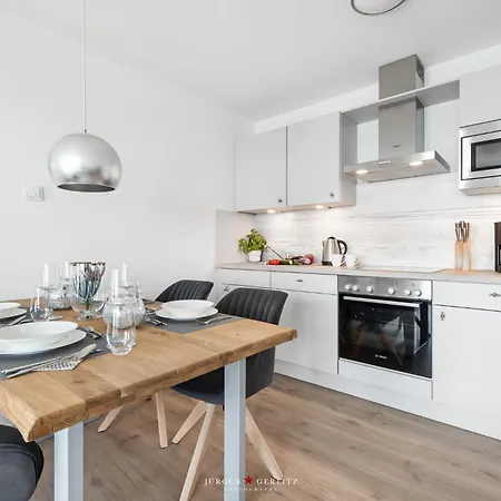 Marina Sunrise * אולפניץ